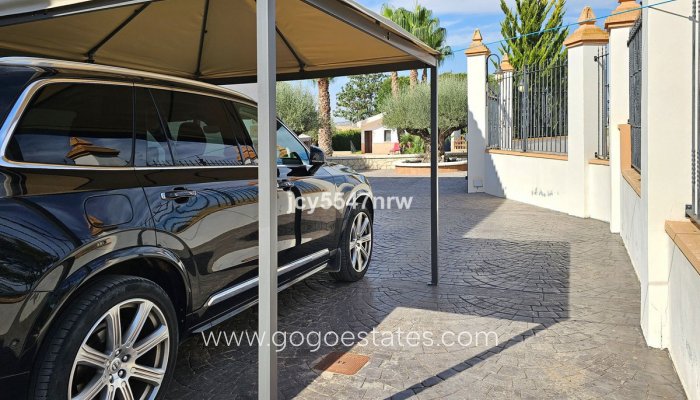 Resale - Finca rústica - Yecla