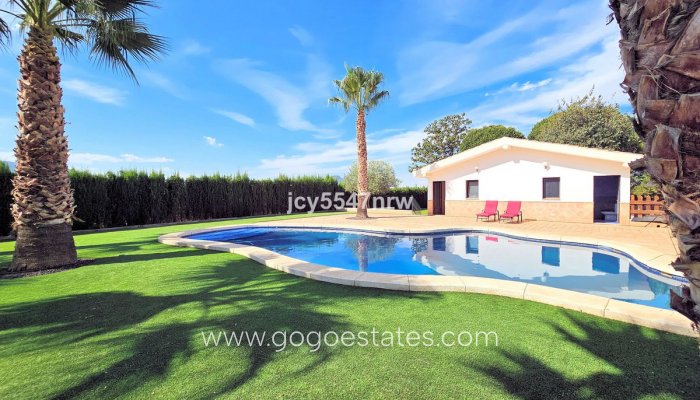 Resale - Finca rústica - Yecla