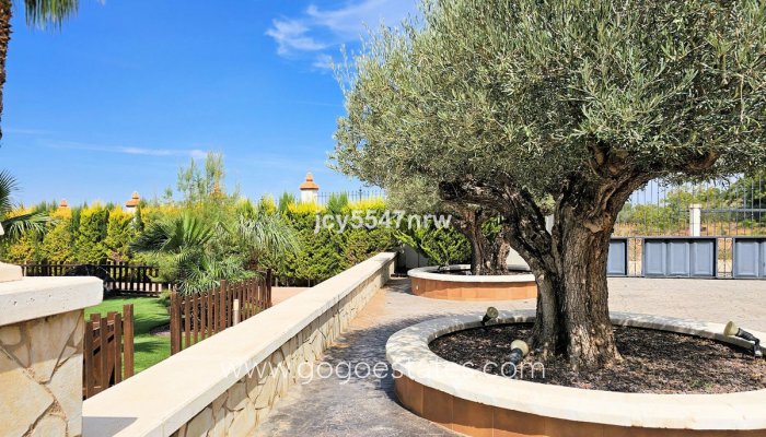 Resale - Finca rústica - Yecla