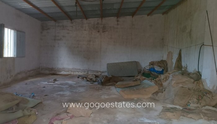 Revente - Parcela - Yecla