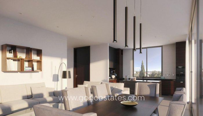 Resale - Villa de Lujo - Estepona