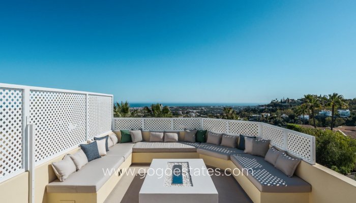 Resale - Semi-detached duplex - Benahavís - La quinta