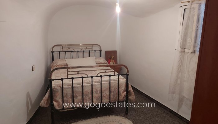 Resale - Country House - Freila