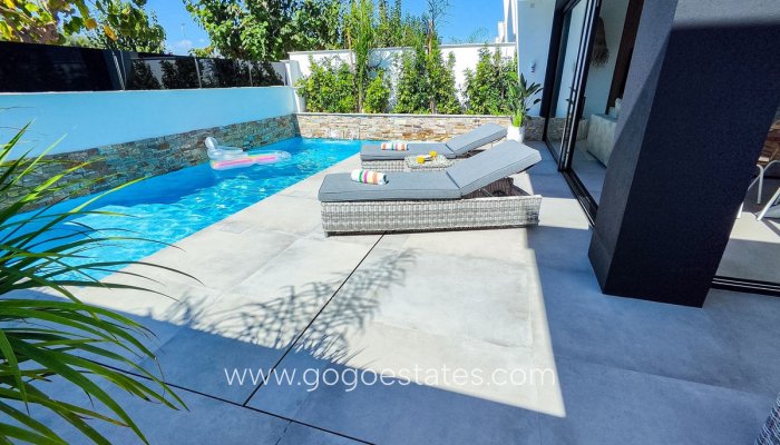 Resale - Villa - Los Alcazares - La Minería