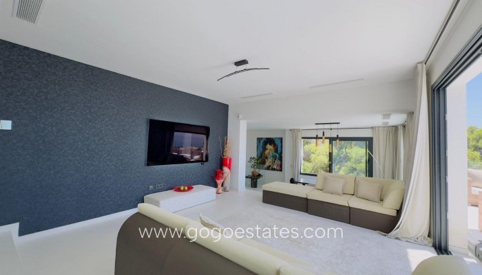 Resale - Villa - Málaga - Huerta del Prado-La Montua