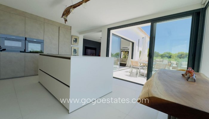 Resale - Villa - Málaga - Huerta del Prado-La Montua