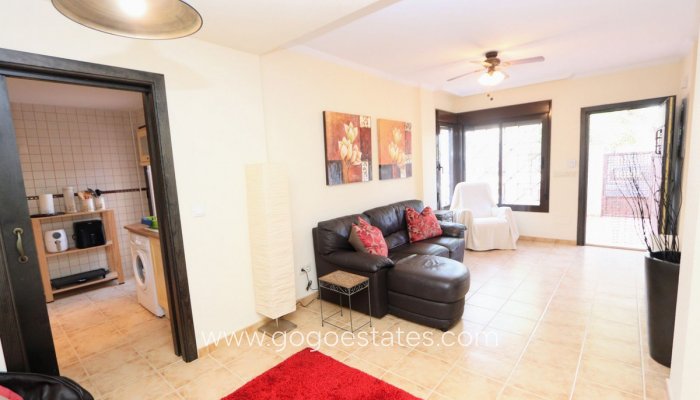 Resale - Semi-detached duplex - Torre - Pacheco - San Cayetano