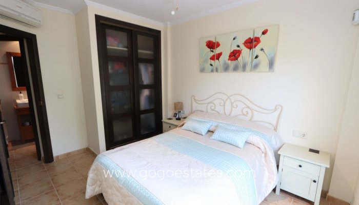 Resale - Semi-detached duplex - Torre - Pacheco - San Cayetano