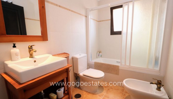 Resale - Semi-detached duplex - Torre - Pacheco - San Cayetano