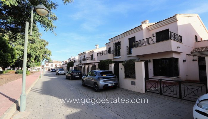 Resale - Semi-detached duplex - Torre - Pacheco - San Cayetano
