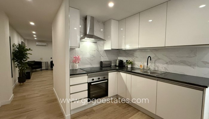 Resale - Apartment - Torrevieja