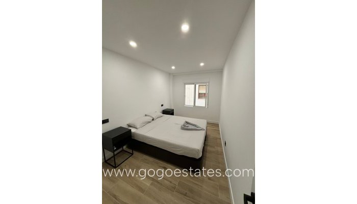 Resale - Apartment - Torrevieja