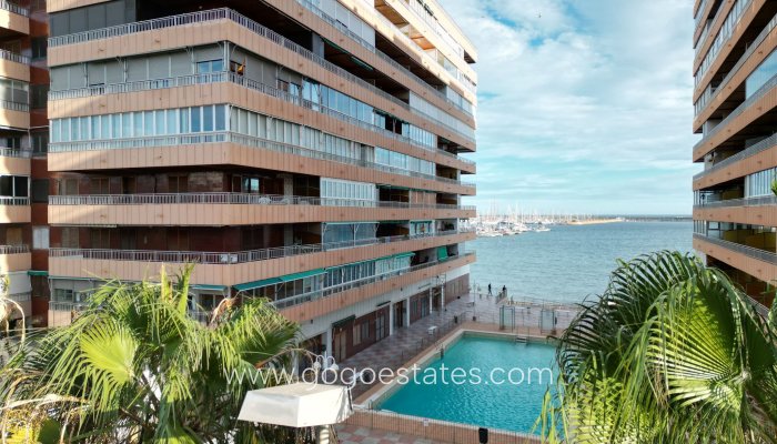 Resale - Apartment - Torrevieja