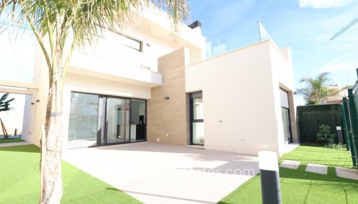 Resale - Villa - Los Alcazares - Torre Pacheco