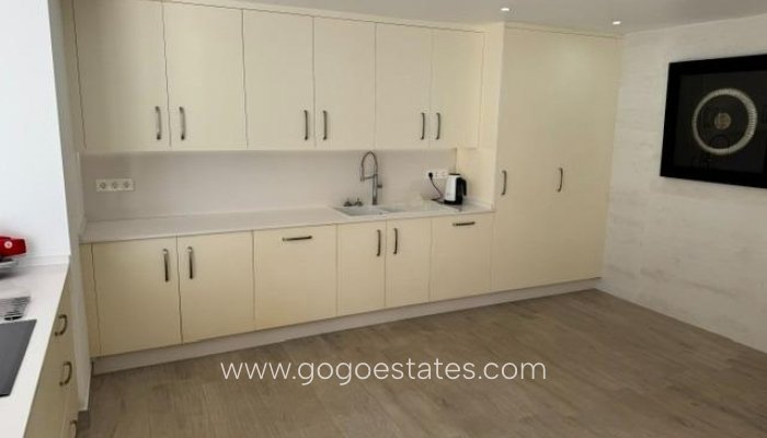 Wiederverkauf - Villa - Estepona - Las Lomas