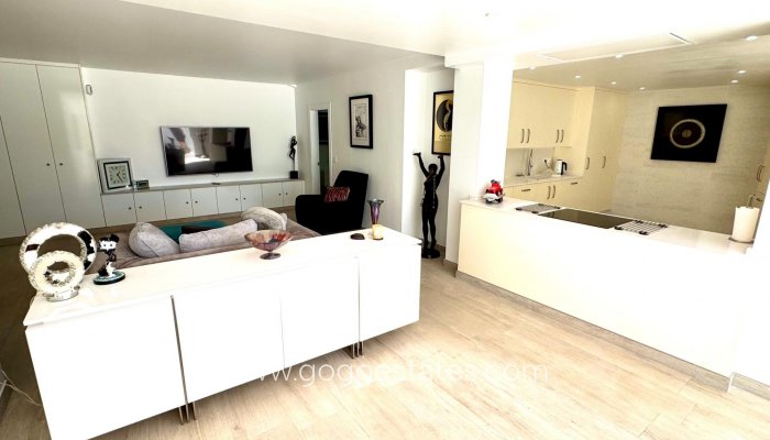 Wiederverkauf - Villa - Estepona - Las Lomas