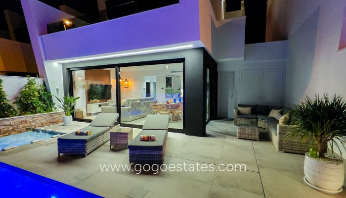 Resale - Villa - Los Alcazares - La Minería