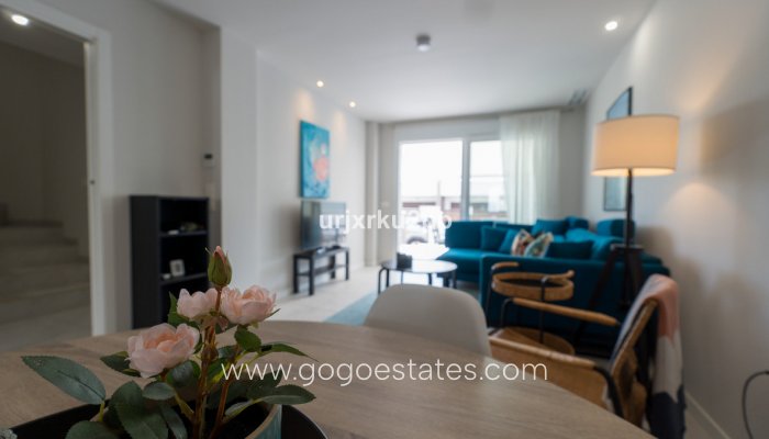 Te koop - Halfvrijstaande duplexwoning - San Pedro Del Pinatar - Lo Pagán