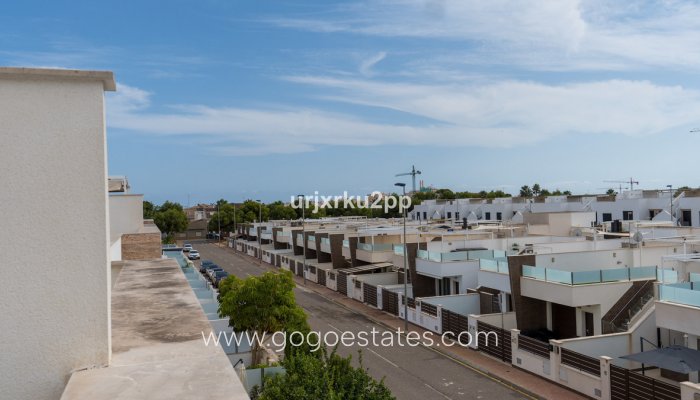 Te koop - Halfvrijstaande duplexwoning - San Pedro Del Pinatar - Lo Pagán