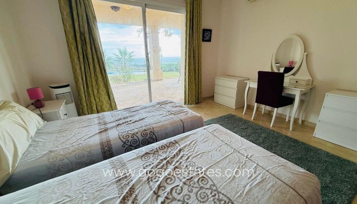 Resale - Villa - Casares - Casares Golf - Casares del Sol