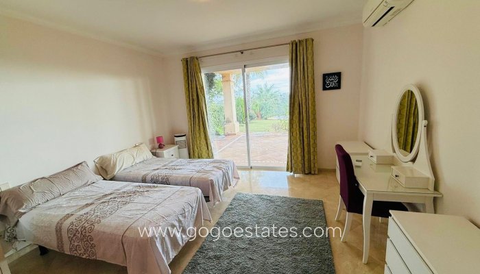 Resale - Villa - Casares - Casares Golf - Casares del Sol