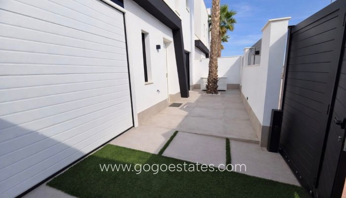 Resale - Semi-detached duplex - Los Alcazares - La Minería