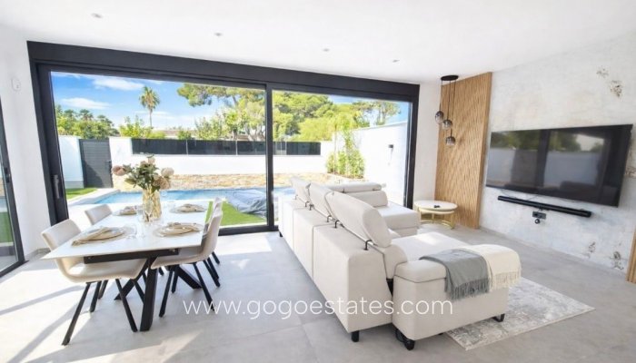 Resale - Semi-detached duplex - Los Alcazares - La Minería