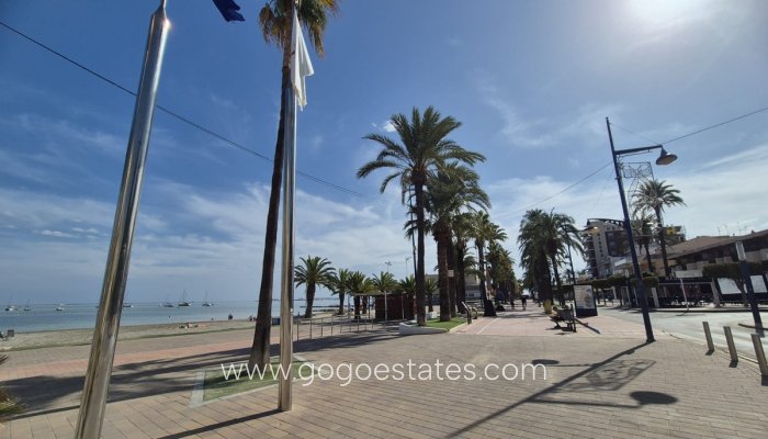 Resale - Semi-detached duplex - Los Alcazares - La Minería