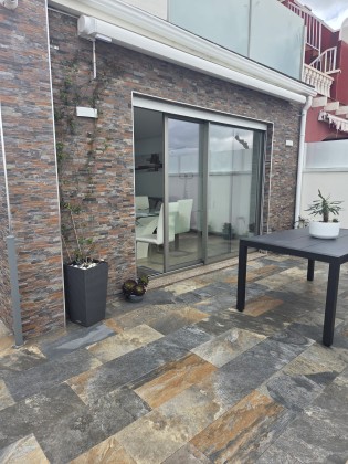 Modern 3-Bedroom Semi-Detached Home in Santiago de la Ribera