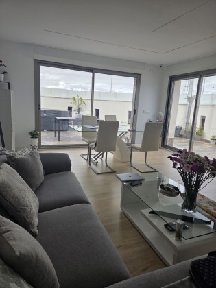 Modern 3-Bedroom Semi-Detached Home in Santiago de la Ribera