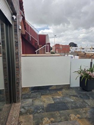 Modern 3-Bedroom Semi-Detached Home in Santiago de la Ribera