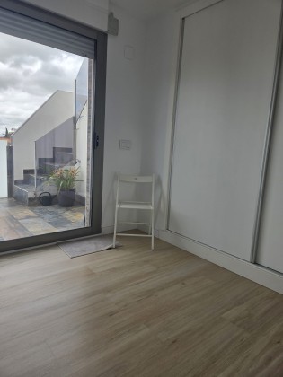 Modern 3-Bedroom Semi-Detached Home in Santiago de la Ribera