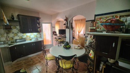 Charming Andalusian Villa with Spacious Plot